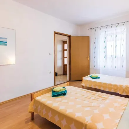 Image 5 - Pula, Grad Pula, Istria County, Croatia - Apartment for rent