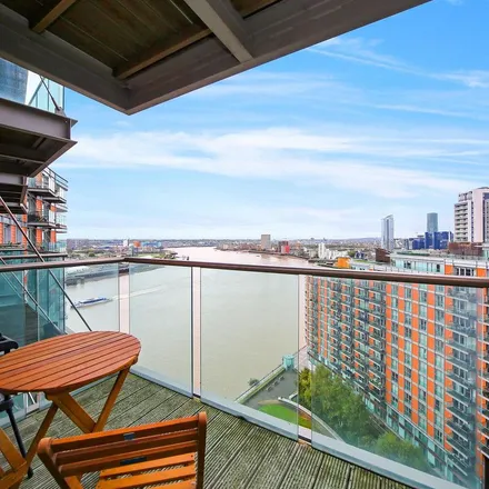 Image 4 - New Providence Wharf, 1 Fairmont Avenue, London, E14 9RF, United Kingdom - Apartment for rent