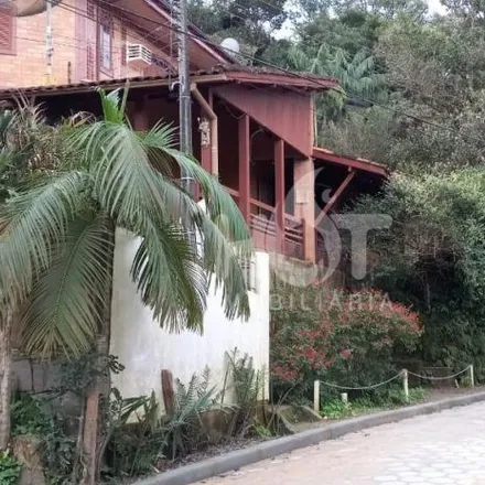 Buy this studio house on Estrada Rozália Paulina Ferreira 1774 in Pântano do Sul, Florianópolis - SC