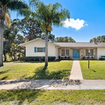 Buy this 3 bed house on 301 Peninsula Avenue in Tarpon Springs, FL 34689