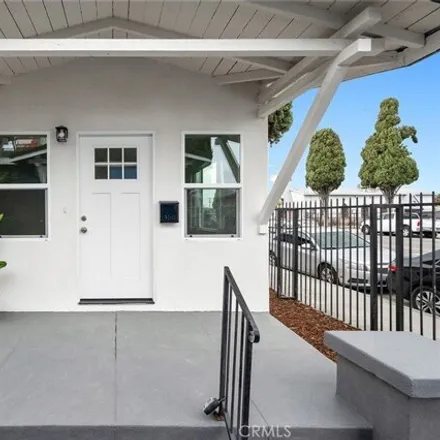 Image 2 - 1200 Nadeau Street, Los Angeles, CA 90001, USA - House for sale