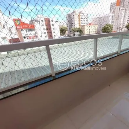 Rent this 3 bed apartment on Avenida César Finotti in Segismundo Pereira, Uberlândia - MG