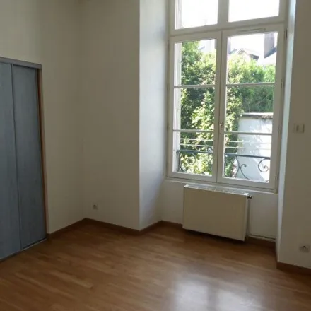 Image 7 - 20 Boulevard Victor Hugo, 44110 Châteaubriant, France - Apartment for rent