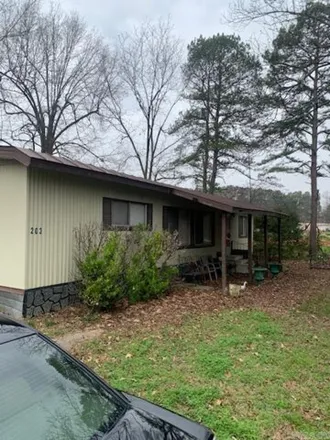 Buy this studio apartment on 251 Stevens Street in Brookland, Craighead County