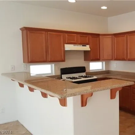 Image 2 - 5132 Silent Valley Ave, Las Vegas, Nevada, 89139 - House for rent