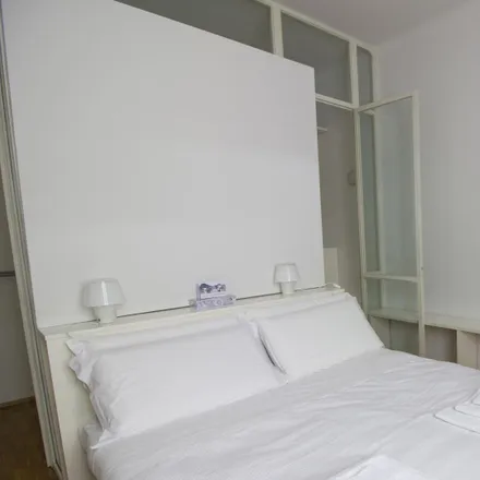 Image 2 - Via Crema, 17, 20135 Milan MI, Italy - Apartment for rent
