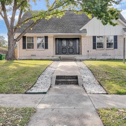Buy this 4 bed house on 3510 University Drive in Centerville, Garland