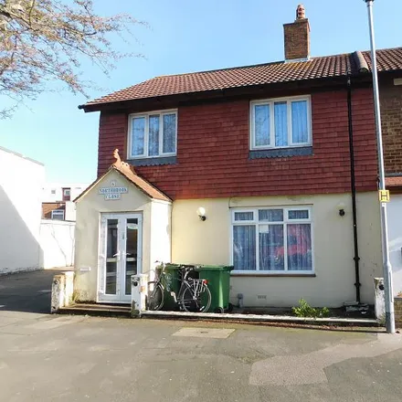 Rent this 1 bed room on Northbrook Close in Portsmouth, PO1 4LR