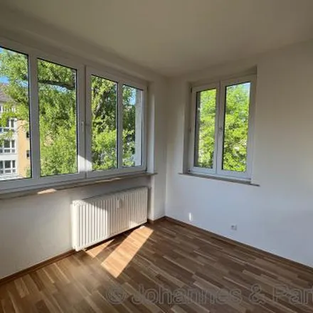 Rent this 3 bed apartment on Bernhardstraße 44 in 01187 Dresden, Germany