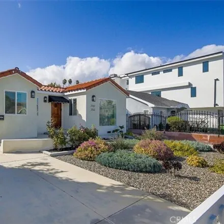Image 2 - 2171 South Cloverdale Avenue, Los Angeles, CA 90016, USA - House for sale