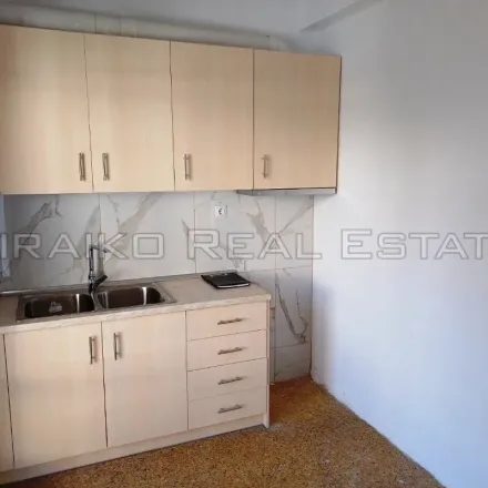 Image 4 - Φιλικής Εταιρείας 31, Piraeus, Greece - Apartment for rent