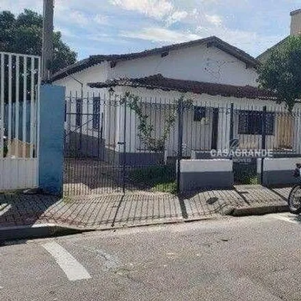 Buy this 4 bed house on Rua Joaquim Braulio de Mello in Jardim Bela Vista, São José dos Campos - SP