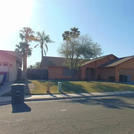 Rent this 3 bed house on 1473 South 35th Avenue in Yuma, AZ 85364