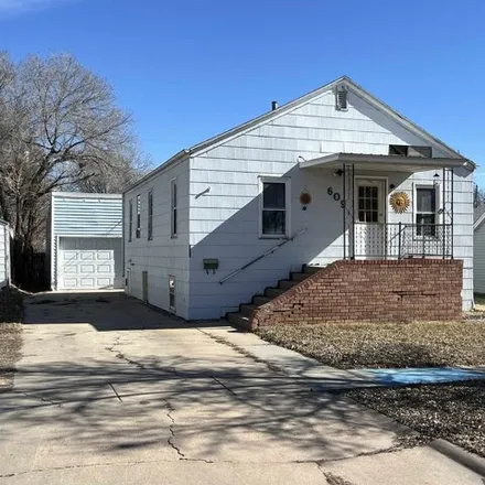 Buy this 4 bed house on 653 South Ash Street in North Platte, NE 69101