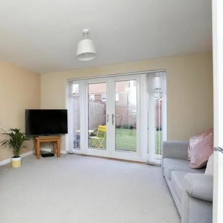 Buy this 2 bed duplex on 11A Scholars Place in Worksop, S80 1EQ