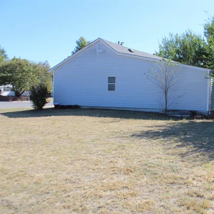 Image 3 - 221 7th Street, Woodward, OK 73801, USA - House for sale