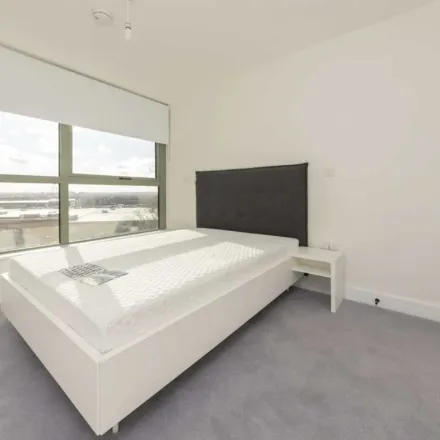 Image 2 - Union Way, London, NW10 6FL, United Kingdom - Apartment for rent