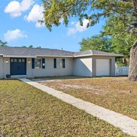 Buy this 3 bed house on 1233 Lodge Circle in Spring Hill, FL 34606