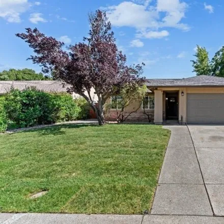 Buy this 3 bed house on 2423 Marquette Way in Fairfield, California