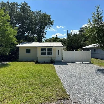 Buy this 2 bed house on 485 37th Avenue in Indian River County, FL 32968