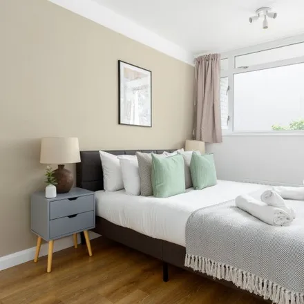 Image 14 - 45 St George's Drive, London, SW1V 4BN, United Kingdom - Apartment for rent