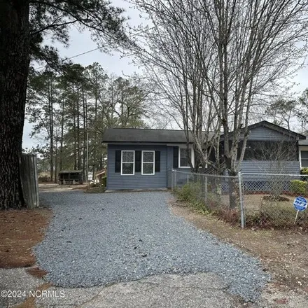 Image 1 - 12900 Todd Circle, Pine Forest, Laurinburg, NC 28352, USA - House for sale