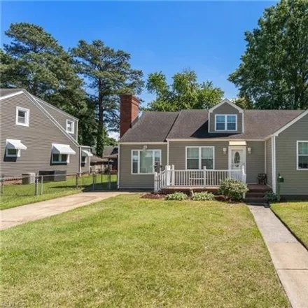Buy this 2 bed house on 4615 County Street in Portsmouth, VA 23707