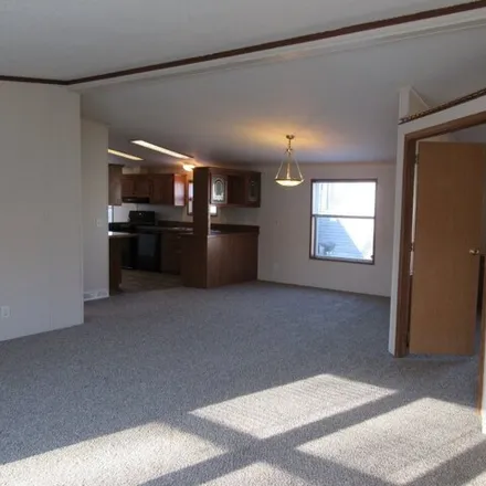 Image 3 - 43313 Clementine Drive, Clinton Charter Township, MI 48036, USA - Apartment for sale