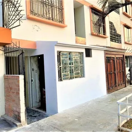 Image 2 - Avenida Alameda San Lorenzo, Chorrillos, Lima Metropolitan Area 15067, Peru - Room for rent