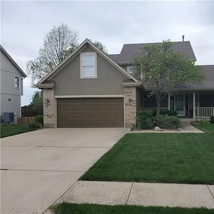 Buy this 4 bed house on 408 Shoreview Drive in Raymore, MO 64083