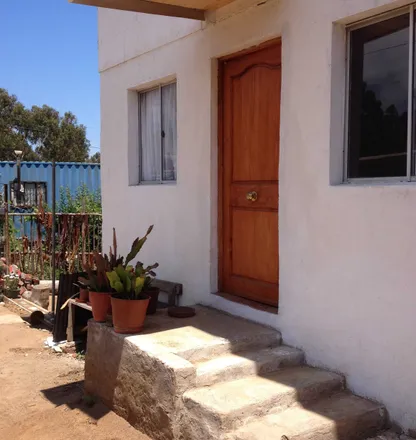 Rent this 3 bed house on unnamed road in 269 0000 El Tabo, Chile