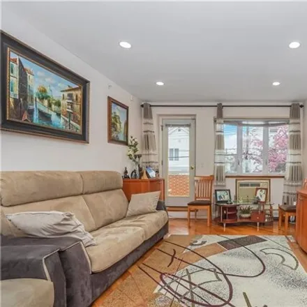 Image 3 - 1733 Ocean Avenue, New York, NY 11210, USA - Condo for sale