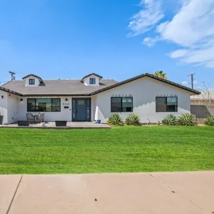 Rent this 4 bed house on 6244 East Earll Drive in Scottsdale, AZ 85251