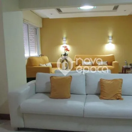 Buy this 4 bed apartment on Rua Figueiredo de Magalhães in Copacabana, Rio de Janeiro - RJ