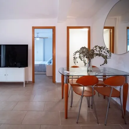 Image 5 - Pannes, Carrer de Vicent Brull, 46011 Valencia, Spain - Apartment for rent