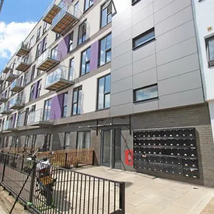 Buy this 1 bed apartment on Brickdale House in Danestrete, Stevenage