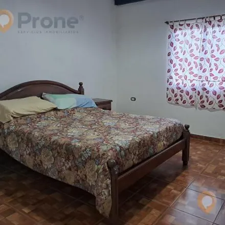 Buy this 2 bed house on Garzón 3275 in Triángulo, Rosario