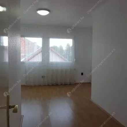 Image 2 - Budapest, Thököly út 56, 1158, Hungary - Apartment for rent