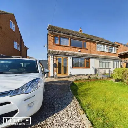 Buy this 3 bed duplex on Ludlow Drive in Ormskirk, L39 1LF