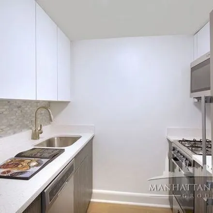 Rent this 1 bed apartment on Murray Hill Marquis in 150 East 34th Street, New York