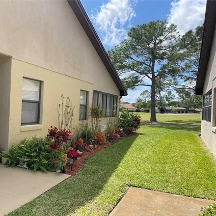 Image 2 - Cypresswood Golf & Country Club, 1099 Clubhouse Road, Winter Haven, FL 33884, USA - House for sale