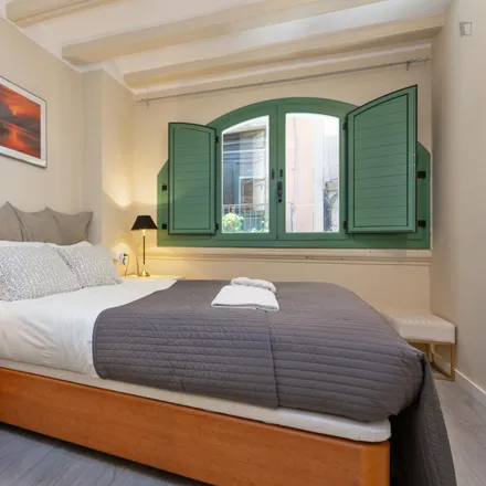 Rent this 2 bed apartment on Carrer de Mercaders in 5, 08003 Barcelona