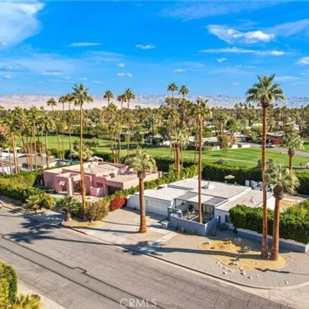 Image 3 - 5023 East Waverly Drive, Palm Springs, CA 92264, USA - House for sale