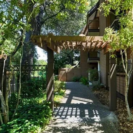 Buy this 2 bed condo on 532 Channing Avenue in Palo Alto, CA 94301