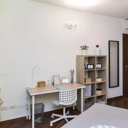 Image 1 - Via San Martiniano, 20139 Milan MI, Italy - Room for rent