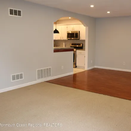 Image 7 - Augusta Court, Freehold Township, NJ 07728, USA - Condo for rent