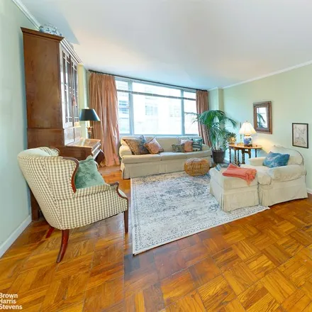 Buy this studio apartment on 500 EAST 83RD STREET 9D in New York