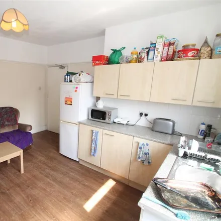 Image 5 - Cedric Douse, 209 Wellington Hill West, Bristol, BS9 4QL, United Kingdom - Apartment for rent
