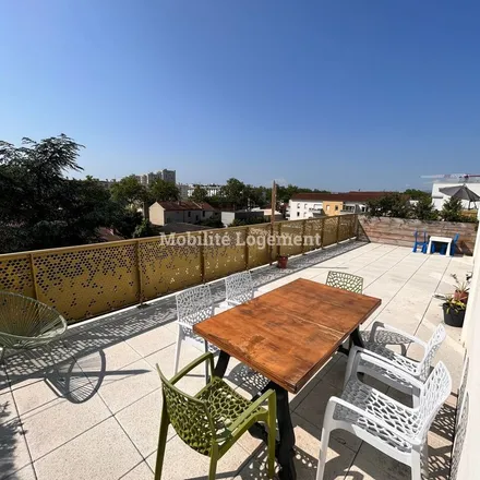 Rent this 5 bed apartment on 33 Rue Varichon in 69008 Lyon, France