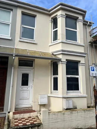 Rent this 2 bed apartment on 34 Welbeck Avenue in Plymouth, PL4 6BX